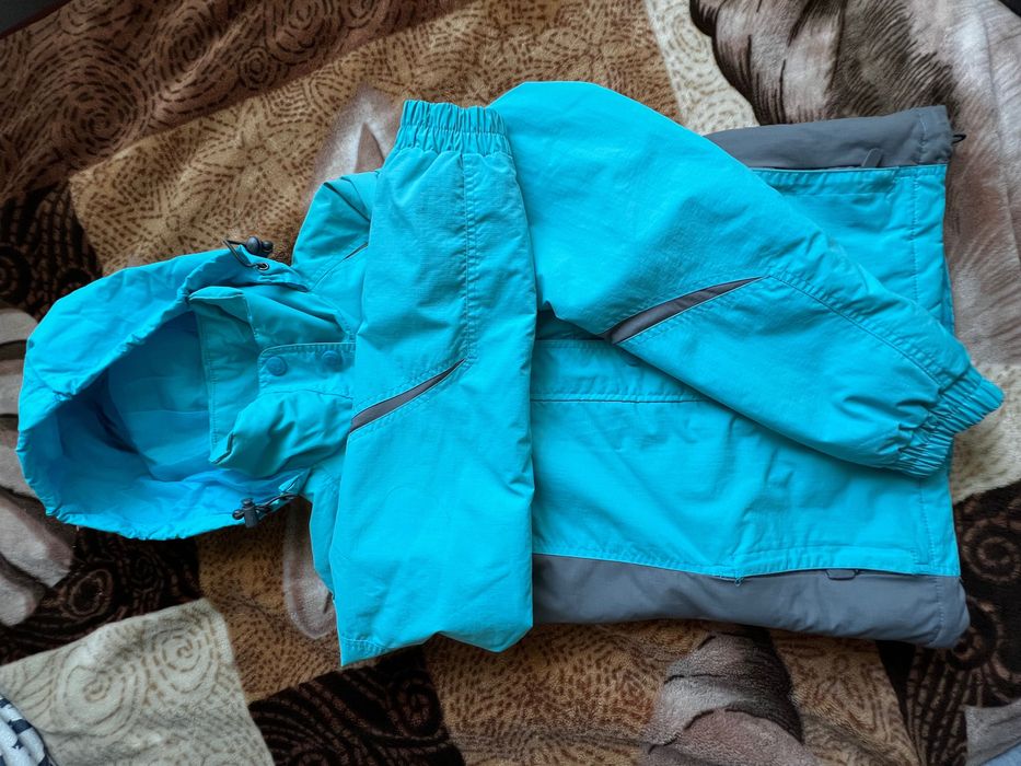 Куртка жіноча демісезонна