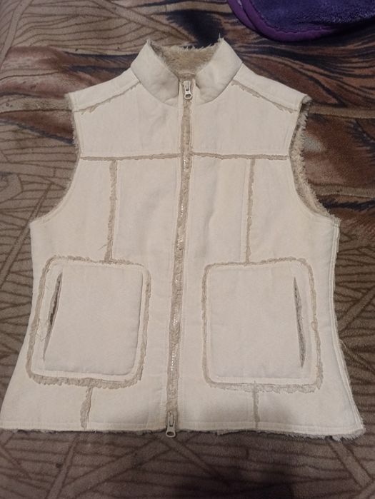 Жилетки подростковые женские