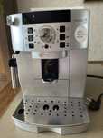 DeLonghi eksspres do kawy