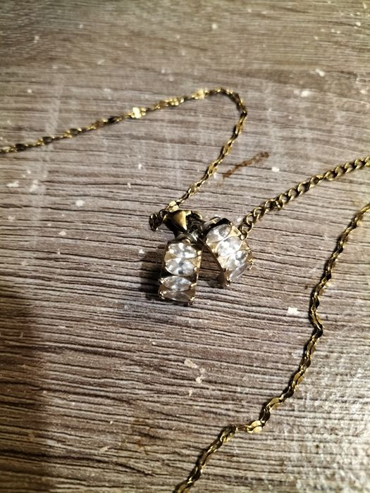 Conjunto de colar e brincos