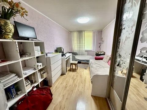 Продам 3к квартиру 80кв.м. р-н Рабочей