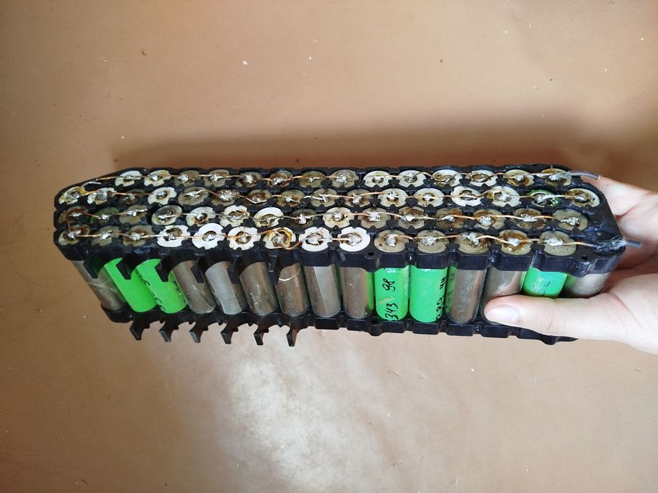 Акумулятор ~20Ah 48v для електровелосипеда