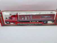 Freightliner. 1/43  Масштабная модель. Фура . Полуприцеп