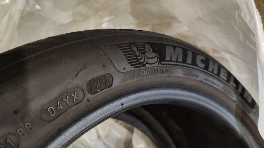 Продам резину Michelin Primacy 4 245/40 R18