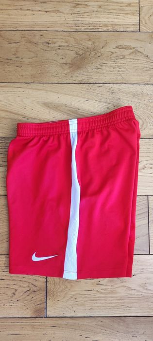 Spodenki sportowe NIKE dziecięce 120-150