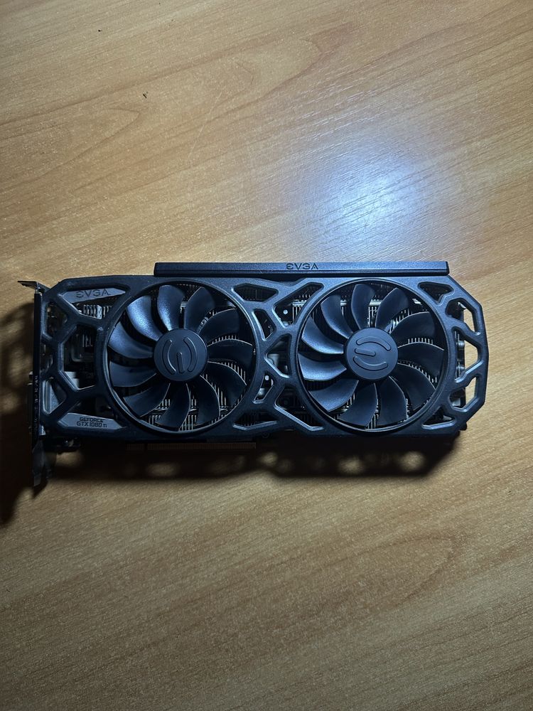 Продам відеокарту Evga 1080ti 11gb