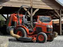 Mini traktorek Kubota B2530 – kosiarka z górnym wysypem, 4x4, diesel