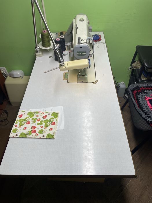 Швейні машини у гарному стані.працювали в майстерні по ремонту одягу.