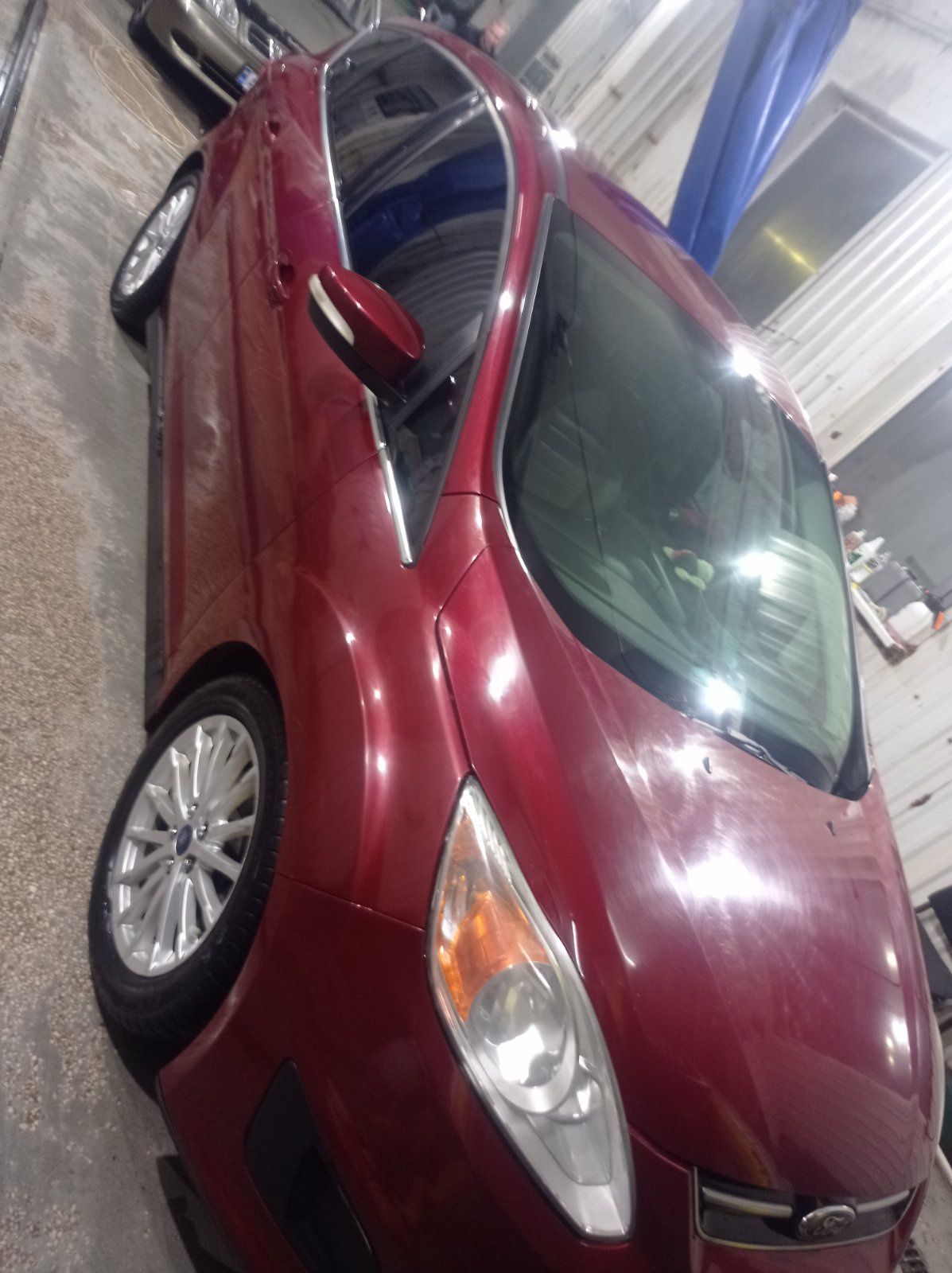 ford c Max плагін гібрид