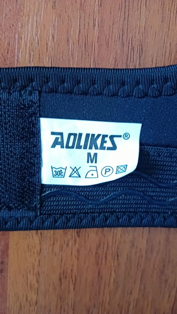 Наколенник Aolikes a-0216