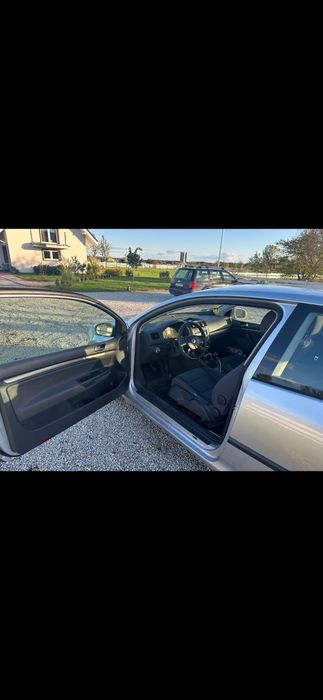 VW Golf V 2004r 1.4 + LPG