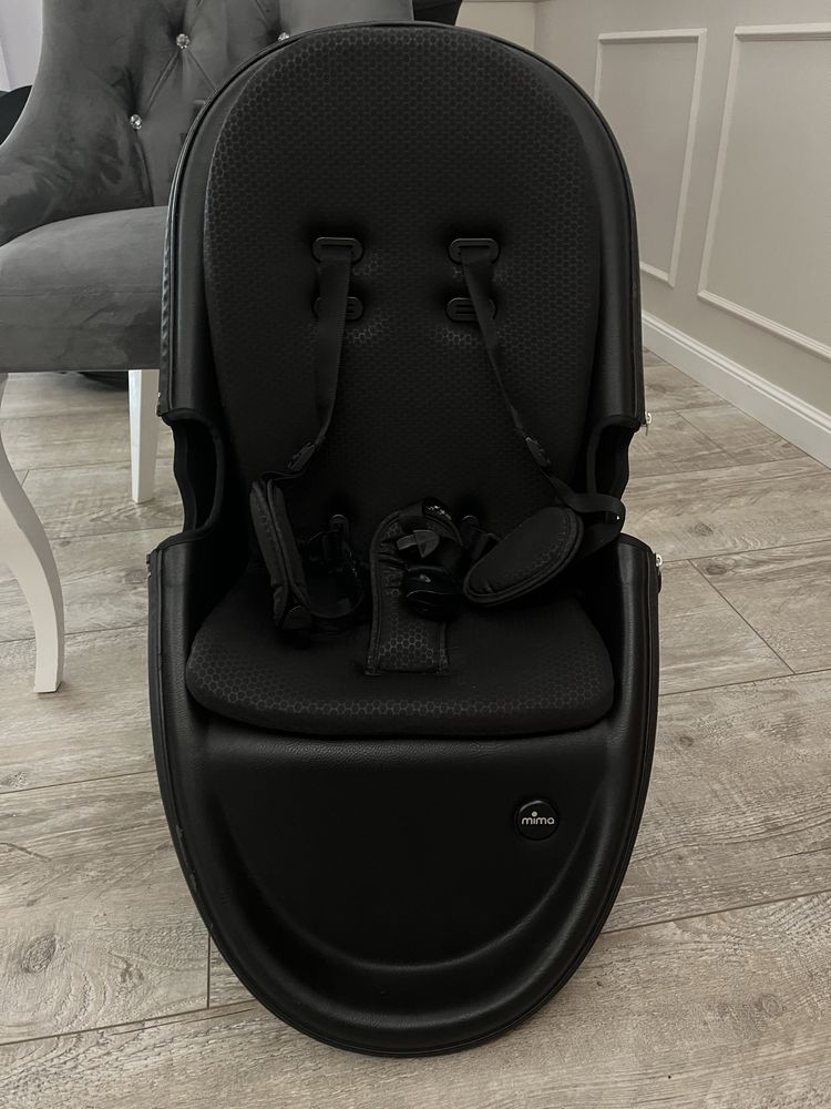 Wózek Mima nosidelko z bazą cybex