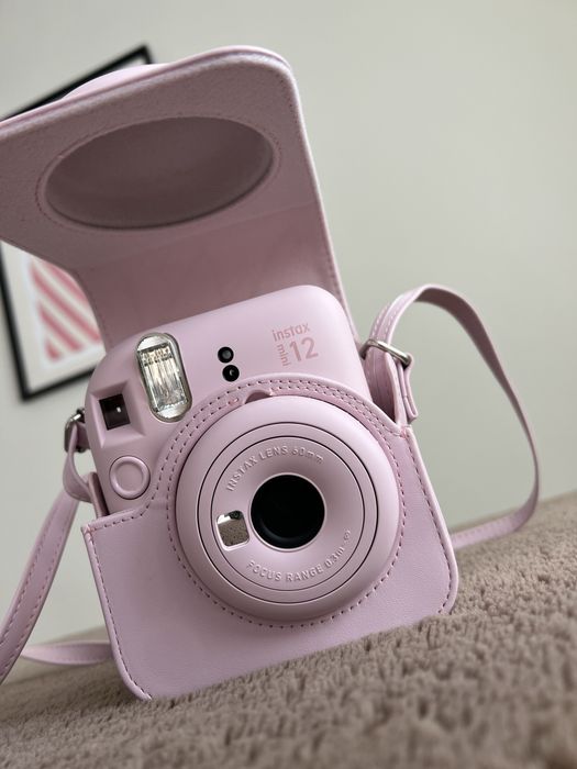 Fujifilm Instax Mini 12 – stan bardzo dobry