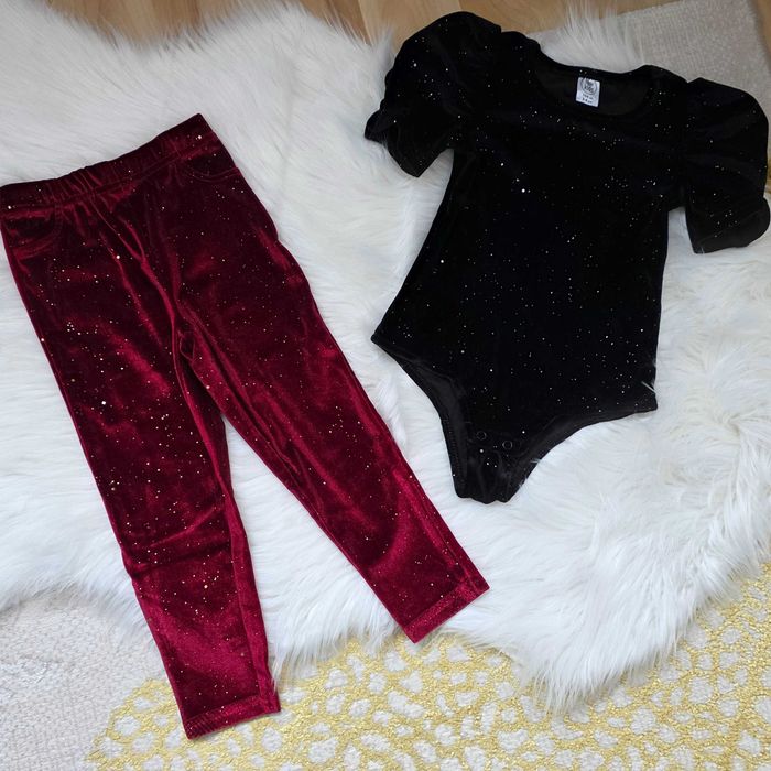 Komplet świąteczny z weluru body Little Kids legginsy Sinsay r. 98-104