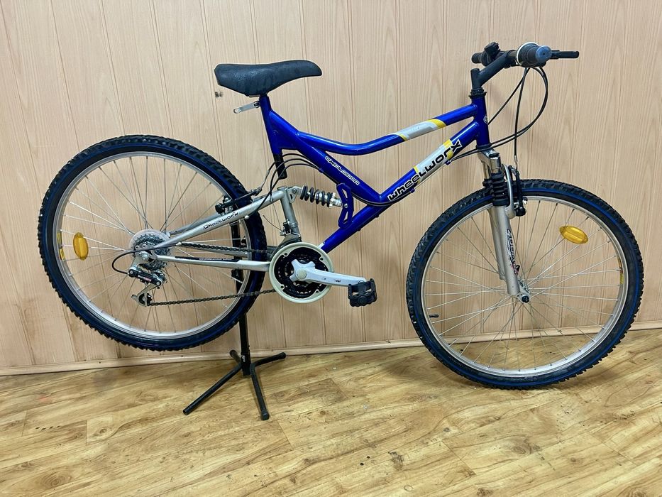 Bicicleta suspensão total