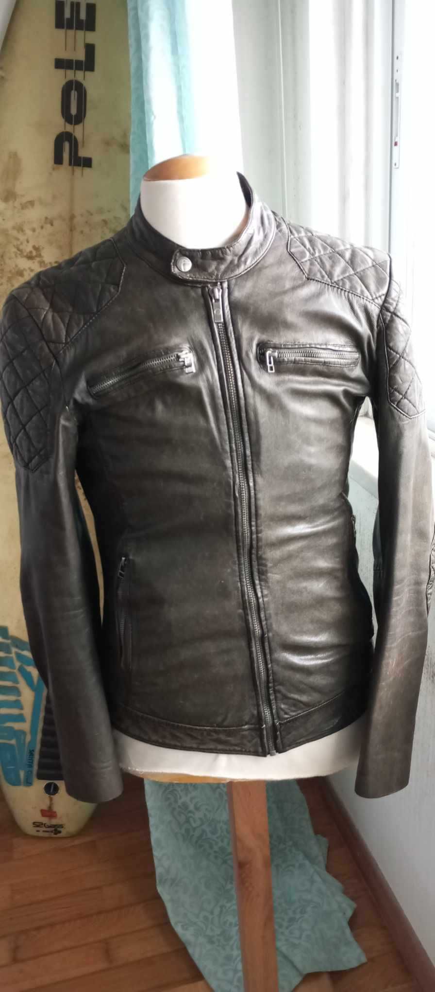Blusão Biker em pele genuína
