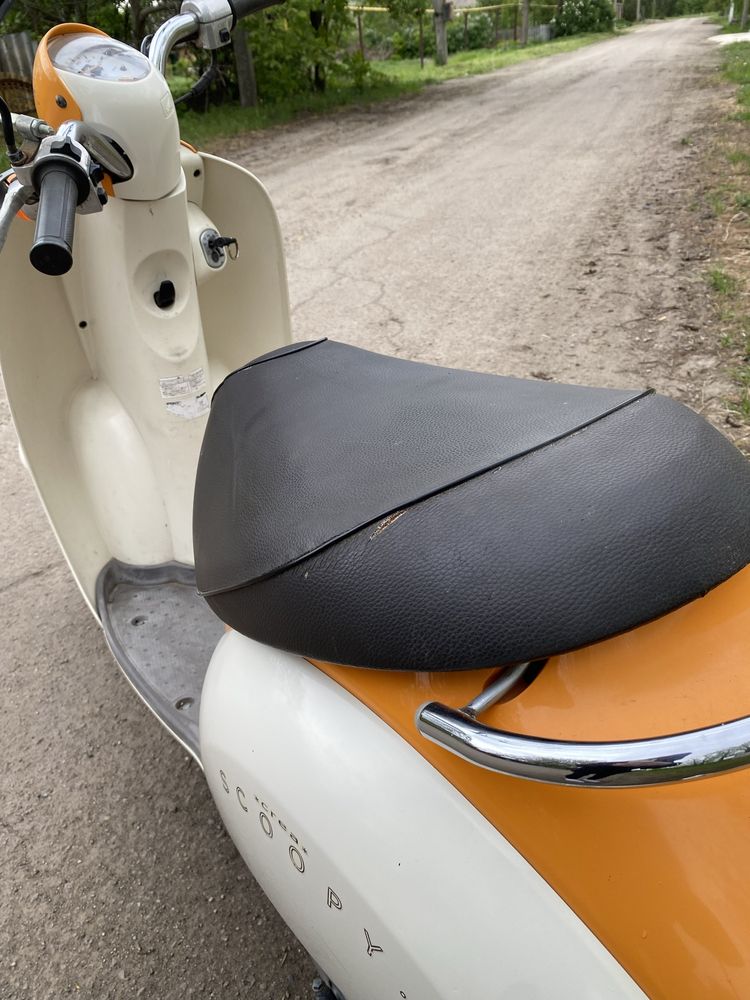 Мопед Honda Scoopy