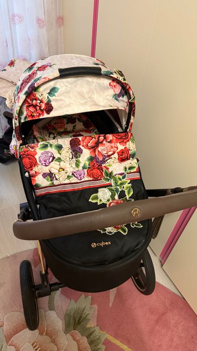 Cybex Priam Lux R Spring Blossom коляска