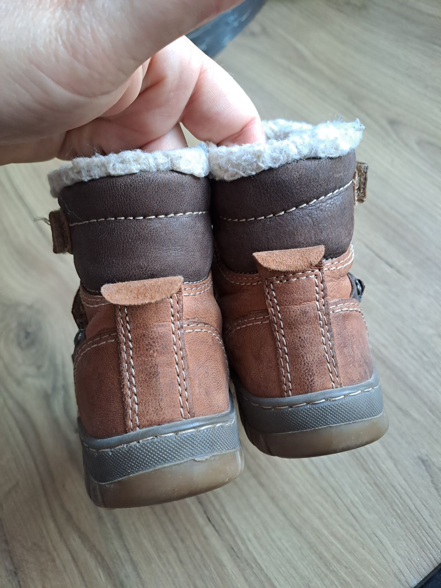 Lasocki Kids r. 23 skórzane buty kozaki botki