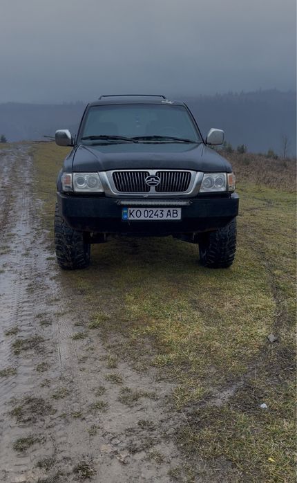 Продам джипа гарний стан мотор шепче