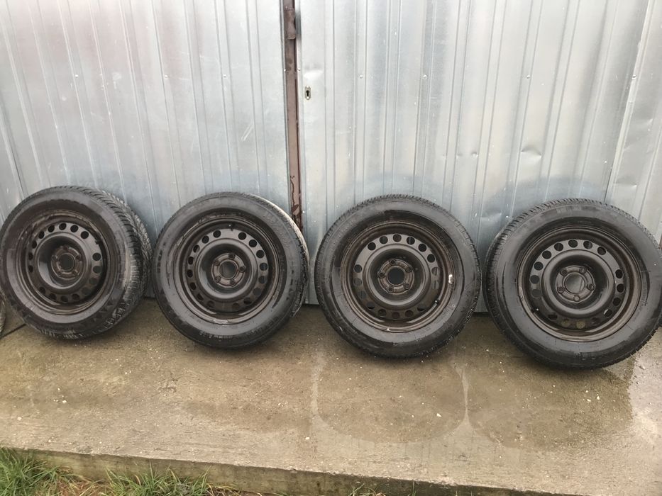Koła  opony zimowe 5x110 195/65/15 36 tydz 23 r 25 tydz 22 r