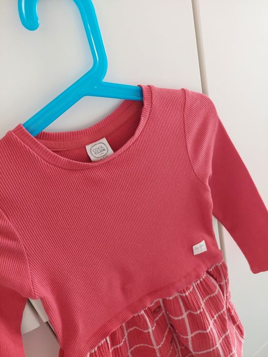 Czerwona sukienka dziewczęca 110