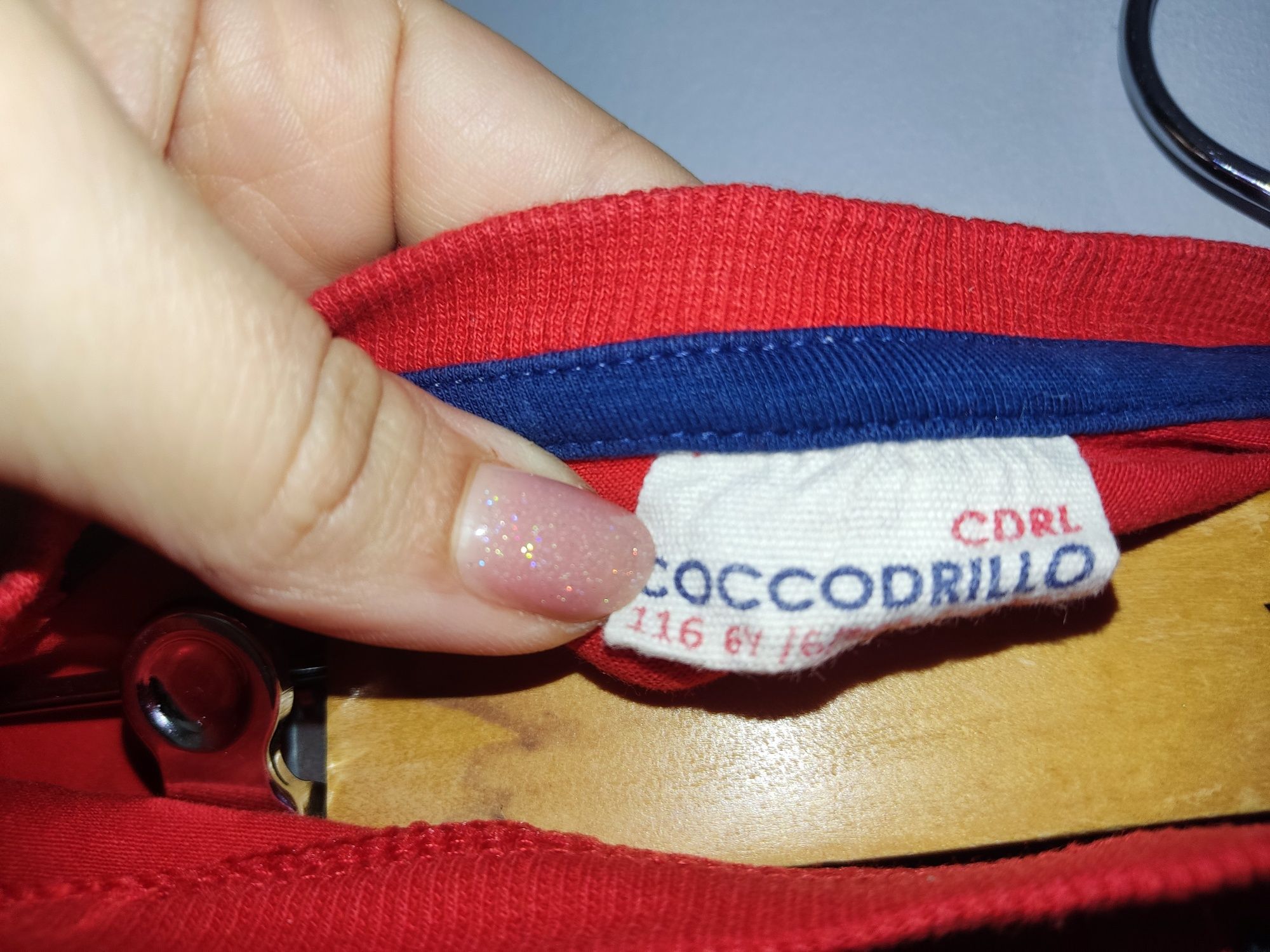 Coccodrillo czerwona bluzka z długim rękawem dla chłopca r.116