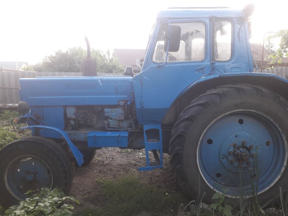 Продам Мтз80, плуг , прицеп,культиватор