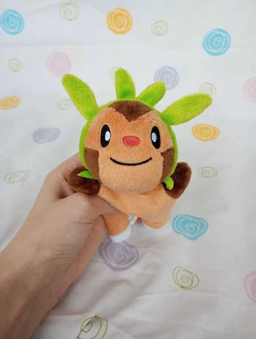 Pokémon peluche Chespin da marca pokémon center