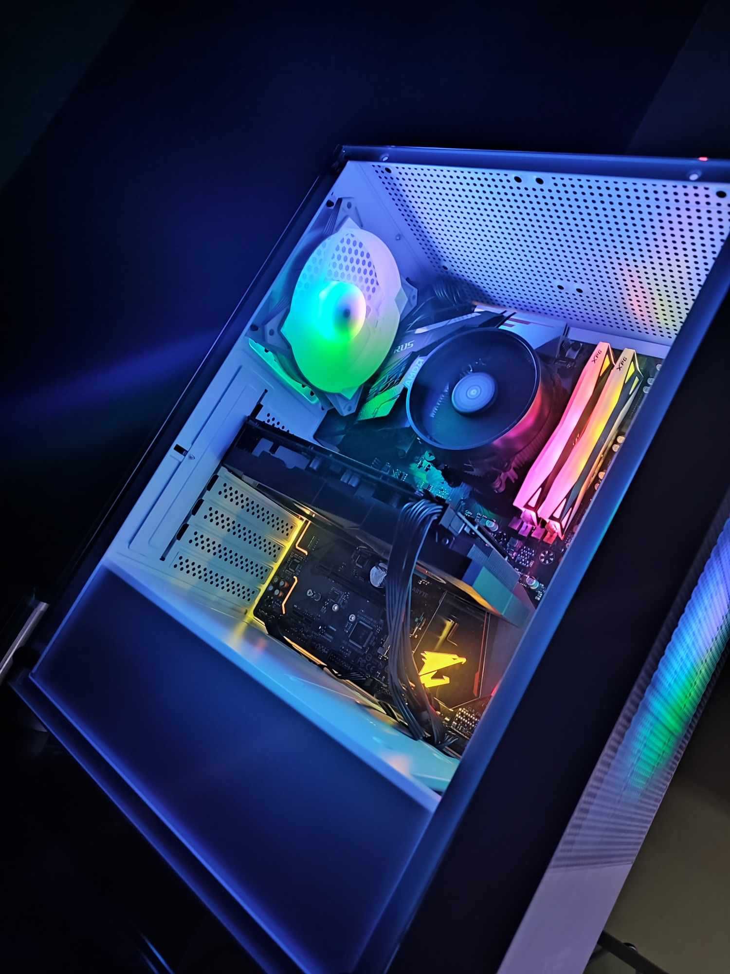 Komputer do gier [Ryzen 5600X] [RX 6600XT] [SSD 1TB] [32 GB RAM]