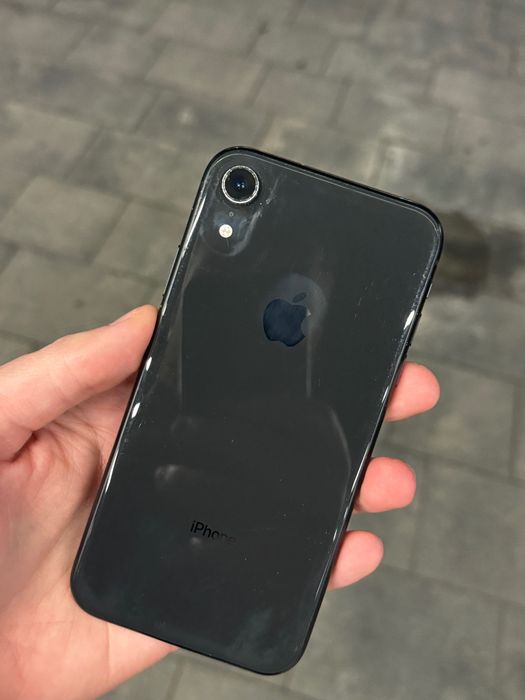 iPhone XR black 128gb неверлок