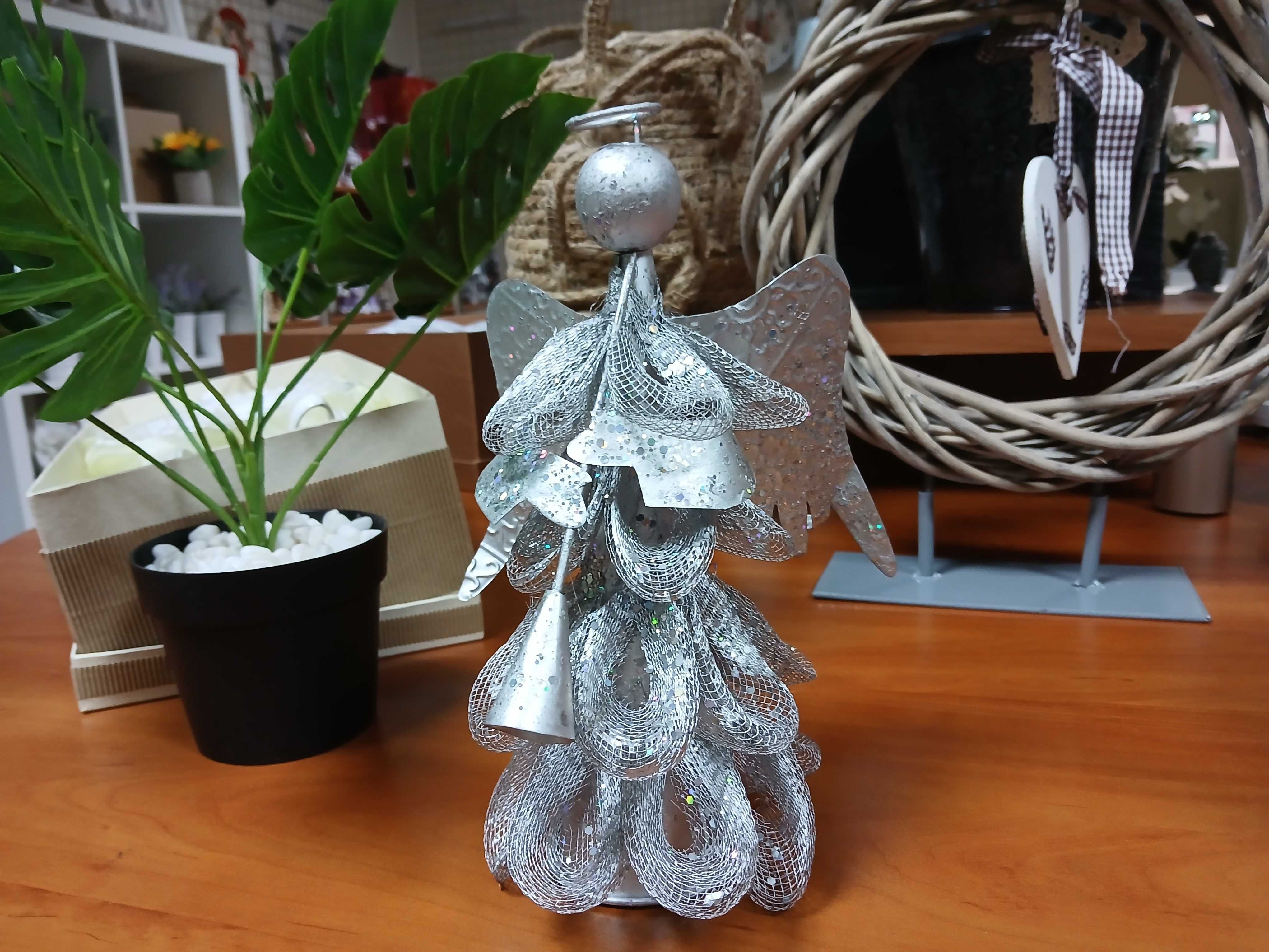 Anioł metalowy anioł z instrumentem aniołki na choinkę dekoracja