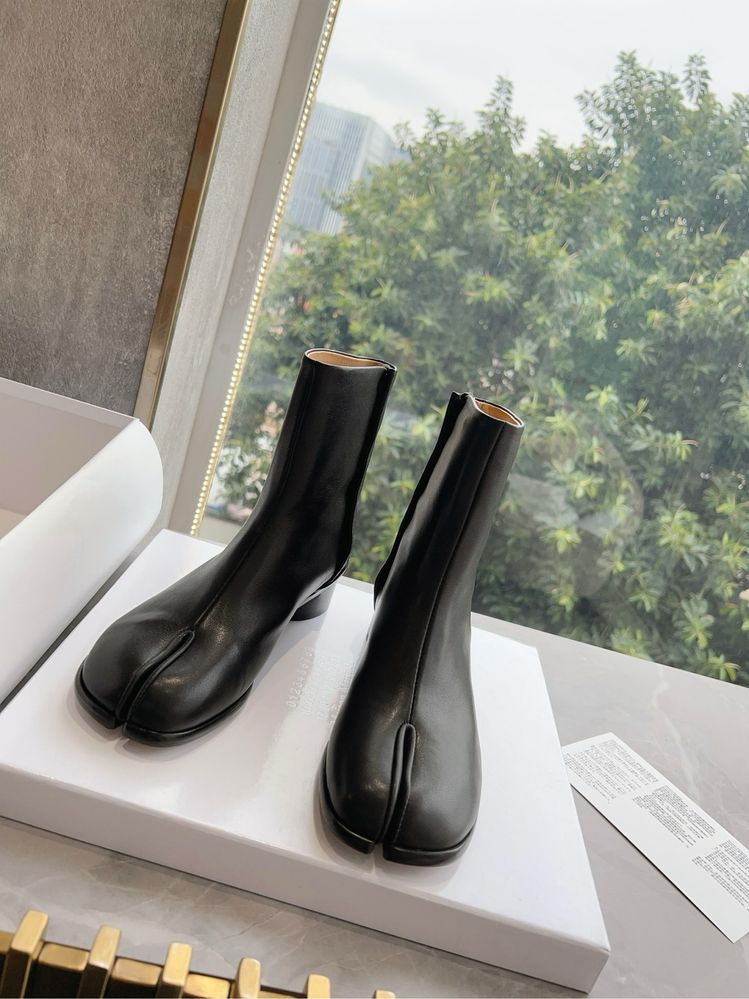 Чорні шкіряні черевики ботинки Maison Margiela tabi табі таби 38