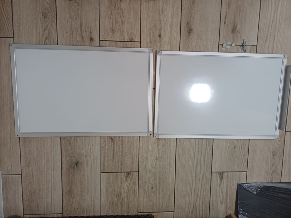 Dwie tablice magnetyczne 40×60 cm na magnesy