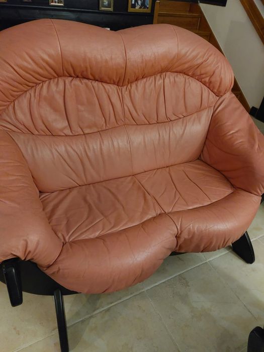 Sprzedam skórzany komplet wypoczynkowy