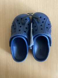 Nowe klapki Crocs granatowe rozmiar c13 30-31