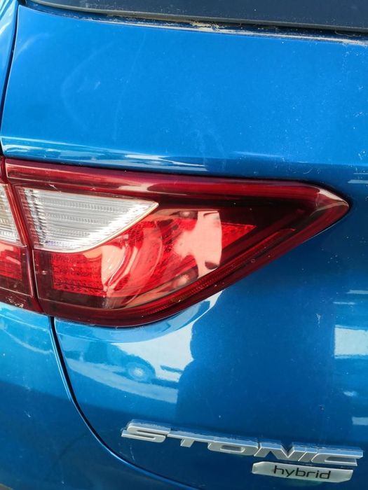FAROLIM TRASEIRO ESQUERDO INTERIOR KIA STONIC YBCUV