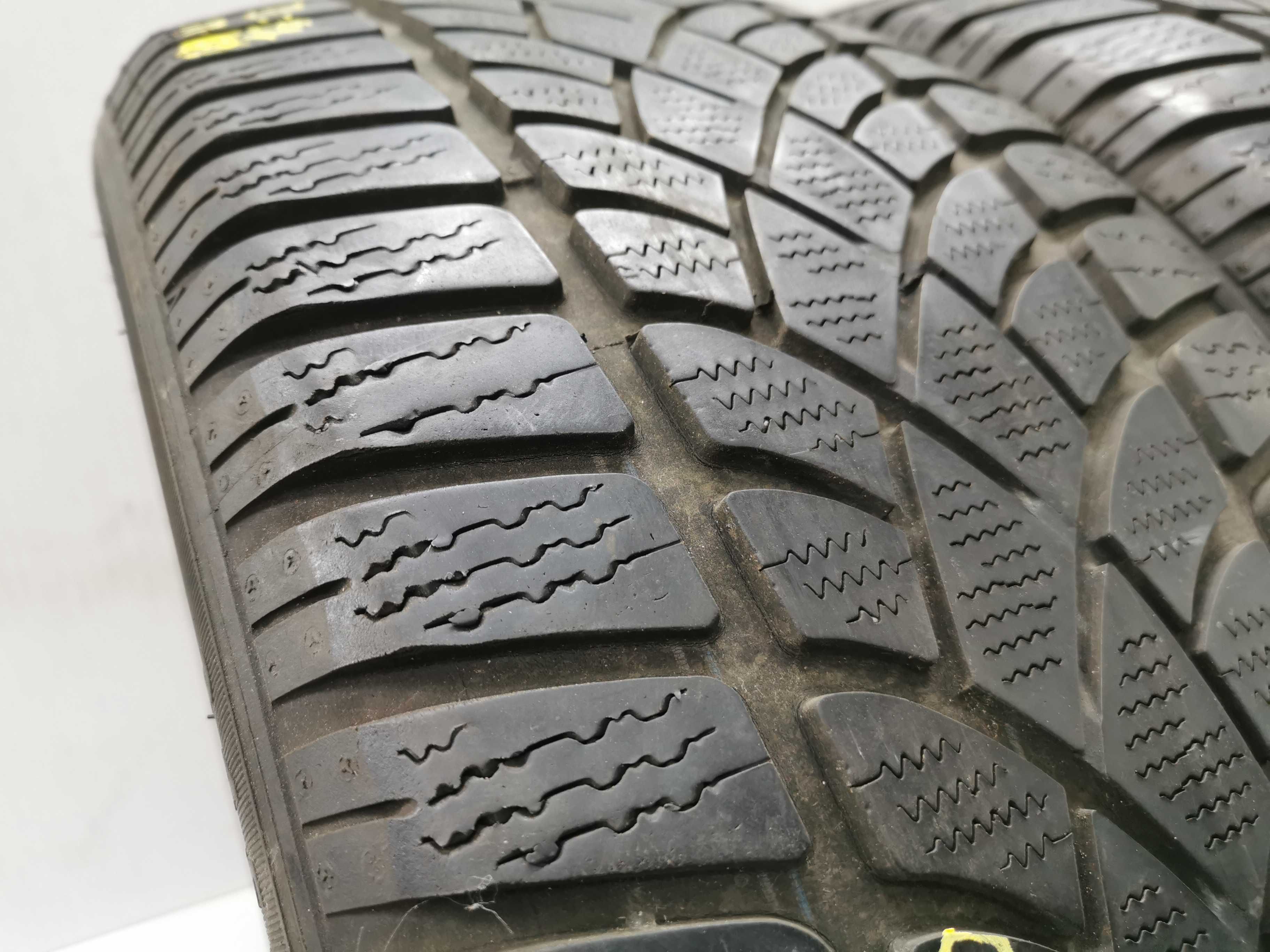 Dunlop SP Winter Sport 3D 245/45r18 100V N0729