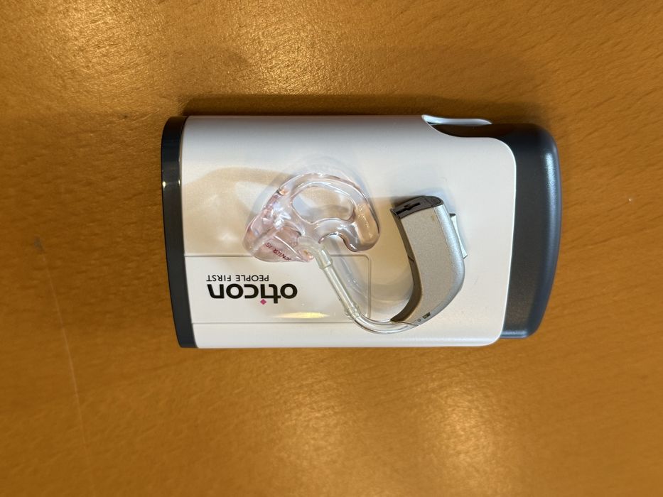 Zestaw aparatów słuchowych Oticon