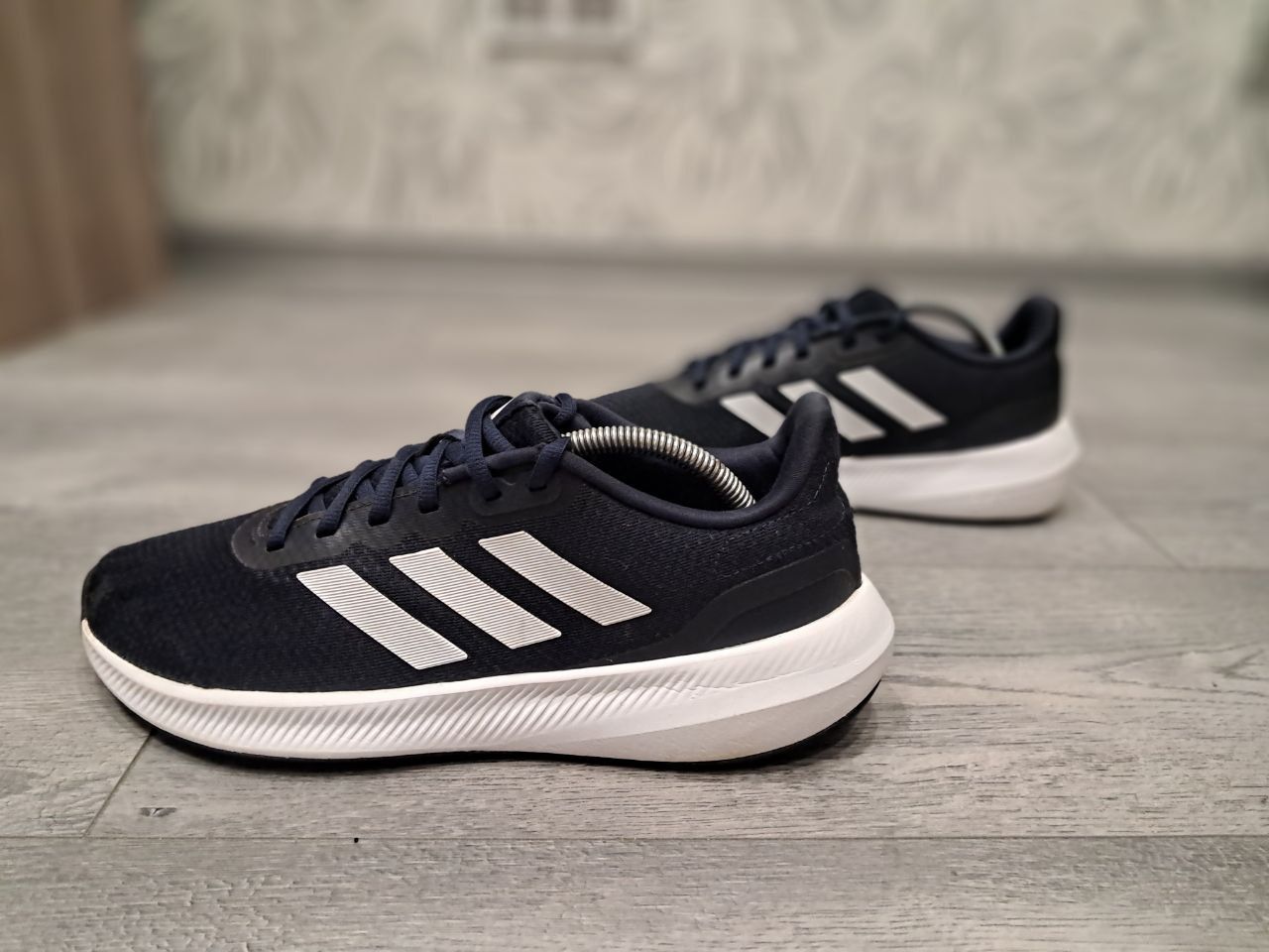 Оригінальні кросівки Adidas Cloudfoam Running Shoes Hwi 28Y001
