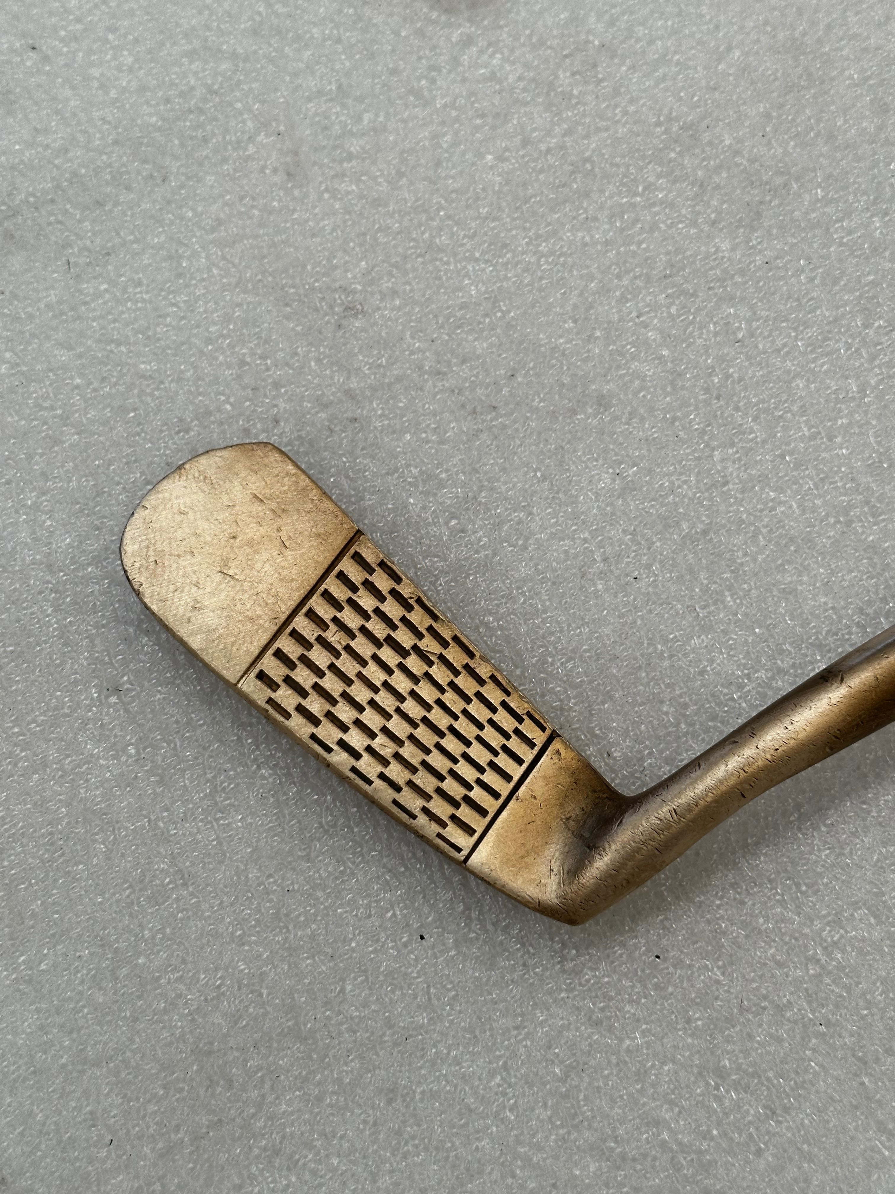 Taco Gold Halley Putter