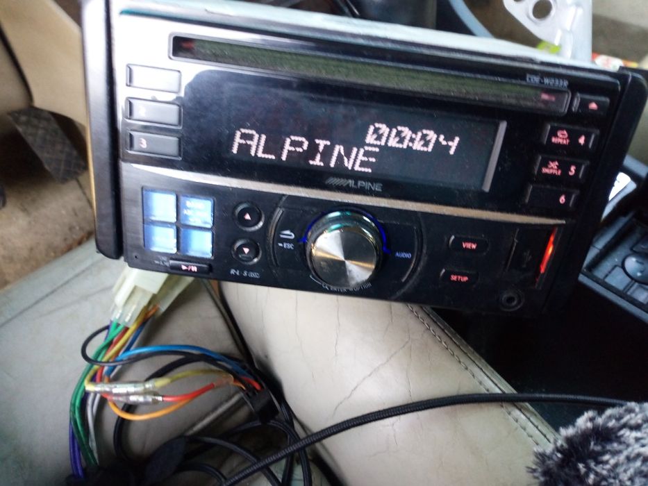 Radio samochodowe Alpine