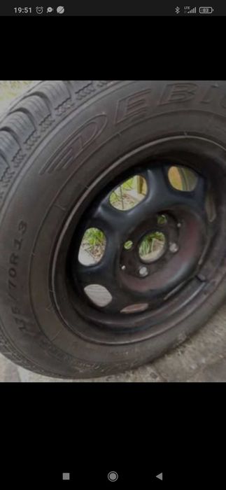 Opony 175/70 R13 + stalowe felgi