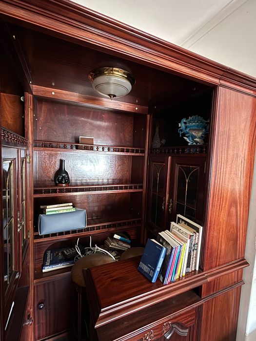 Móvel Bar/garrafeira EM MUITO BOM ESTADO