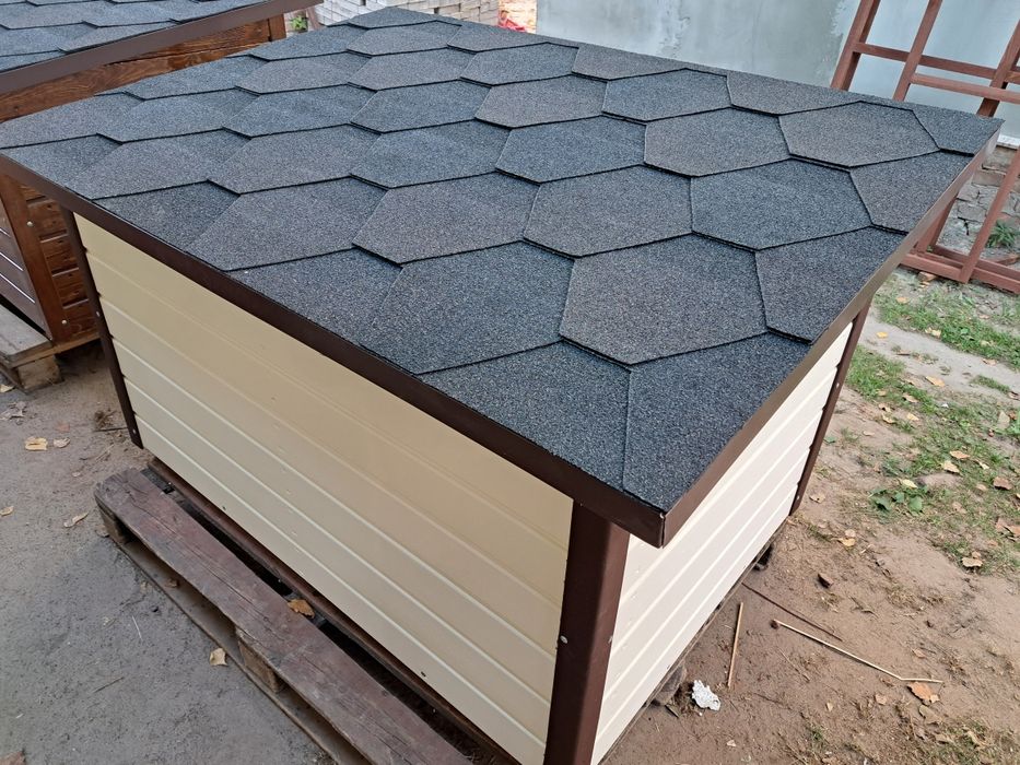 Будка для собак утеплена