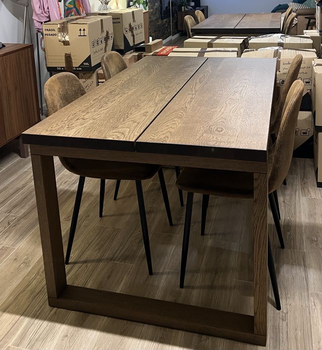 Mesa de jantar MÖRBYLÅNGA IKEA