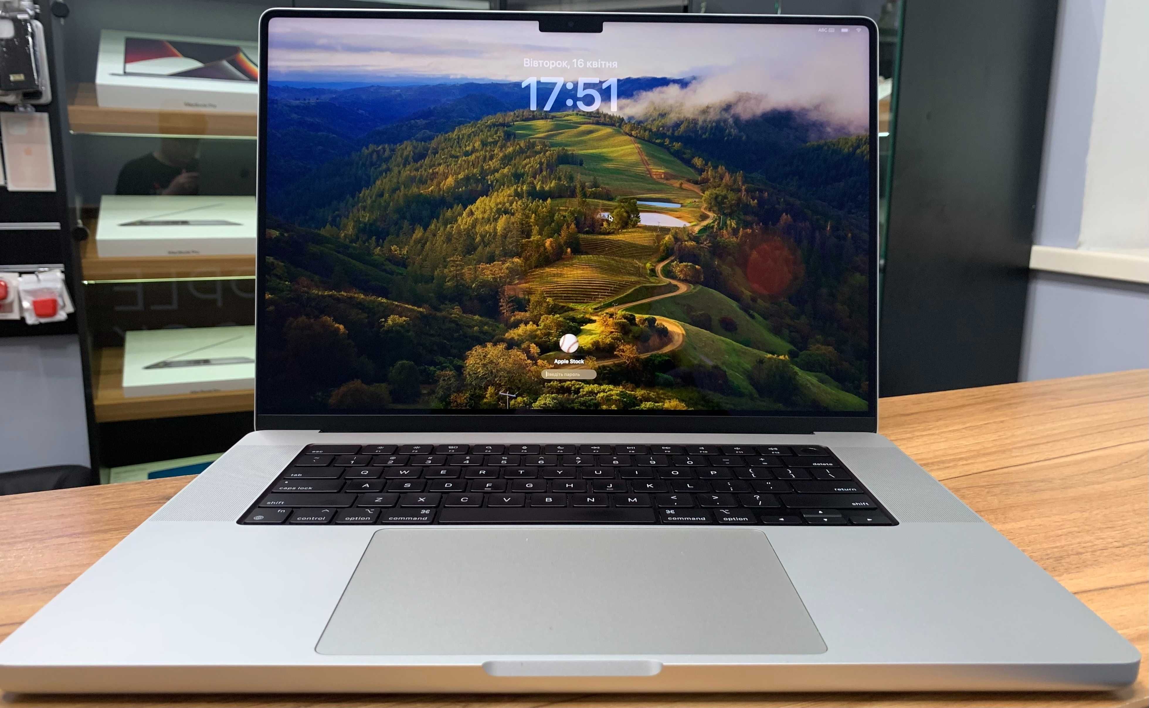 Apple MacBook Pro 16 2021 M1 Pro 16GB 512GB | Гарантія 12 мі