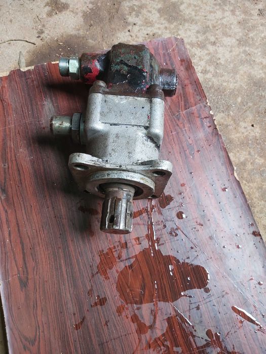 Bomba de oleo para equipamentos idralicos