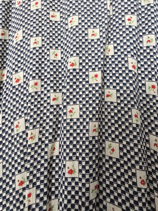 Długa sukienka w kwiaty