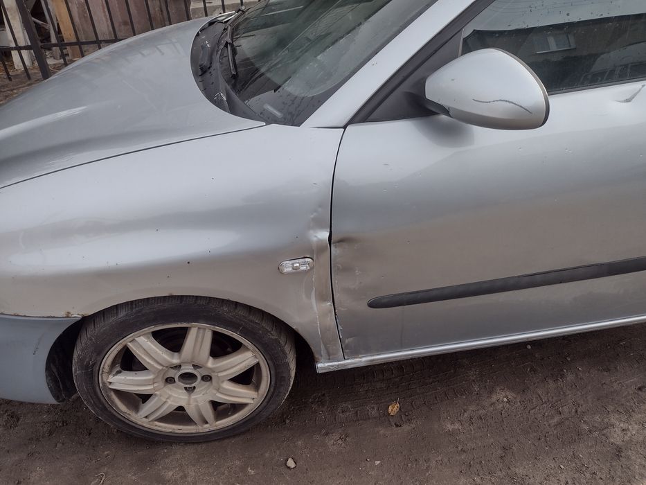 Seat Ibiza 2007 rok 1.4 W całości na części.Kod silnika BMS .